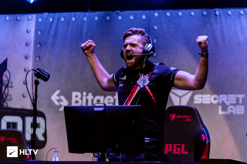 BLG赛后群访 Crisp：以2-1结束算是一个可以接受的结果